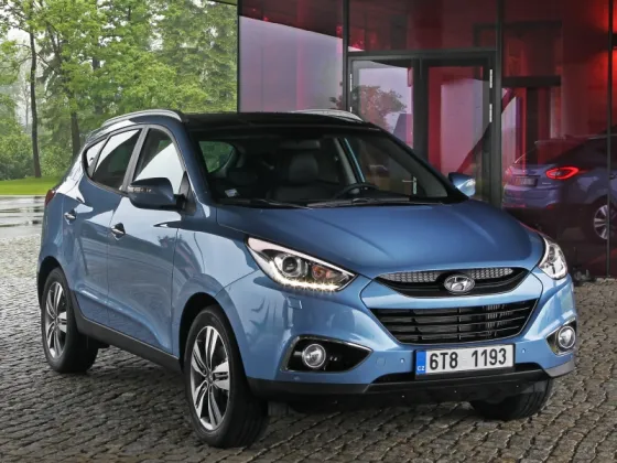 Hyundai IX35 2.0 SIM2K-141 EAR0RM2A TUN E2