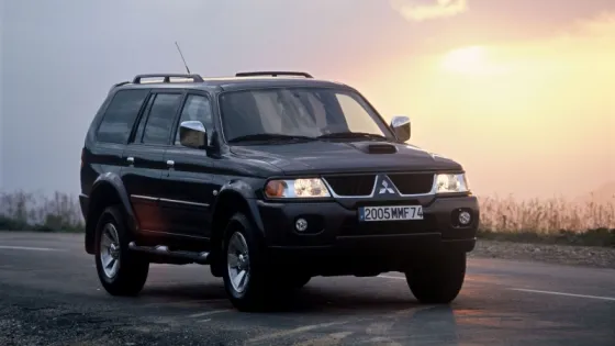Mitsubishi Pajero 3.5 MR507699_856215_507699 Tun E2