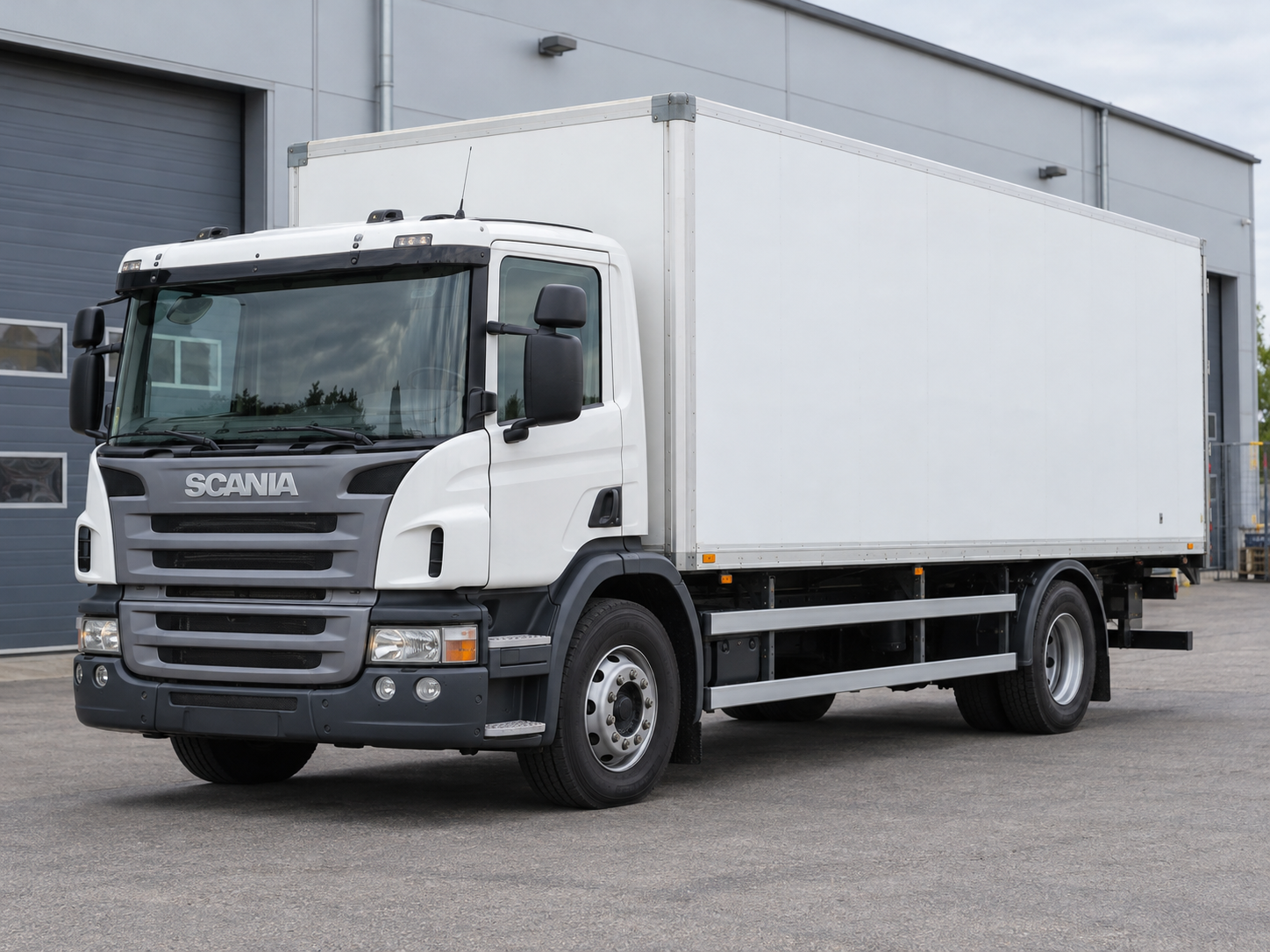 Scania P360 12.7 Motorola EMS-S6 DC13104_L01 2057435 2149399